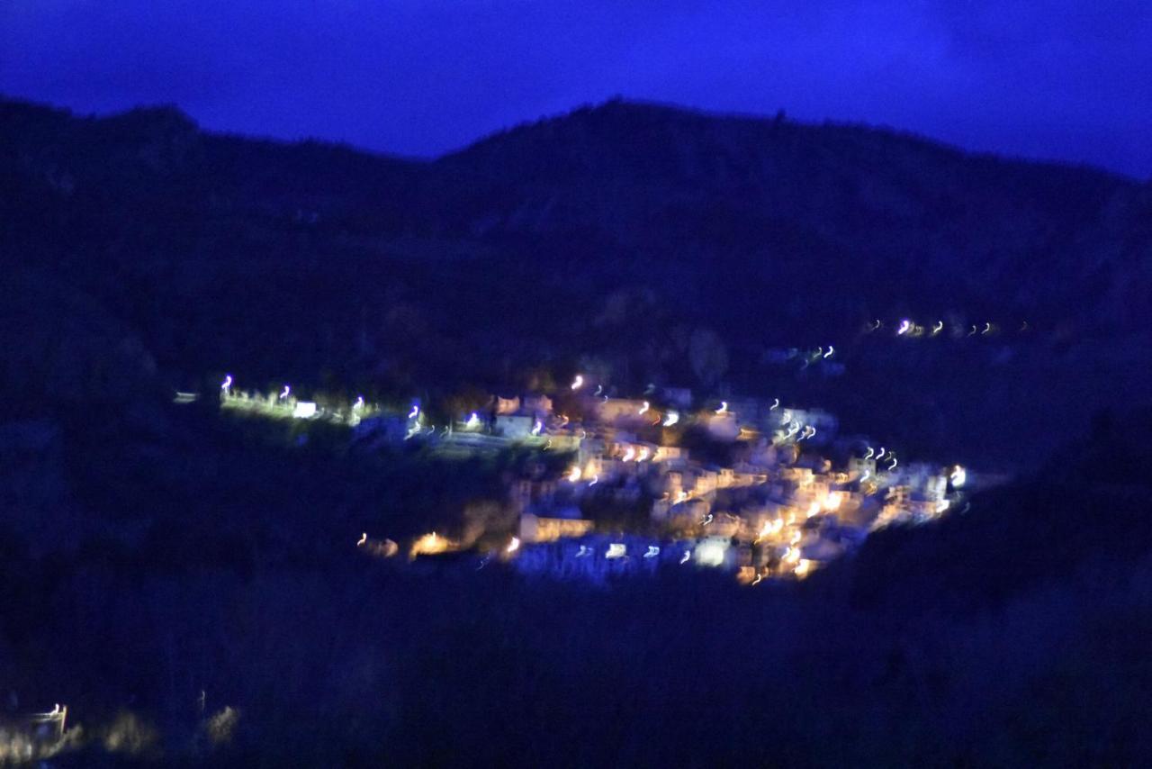 Vila La Casa De Lya Dudar Exteriér fotografie